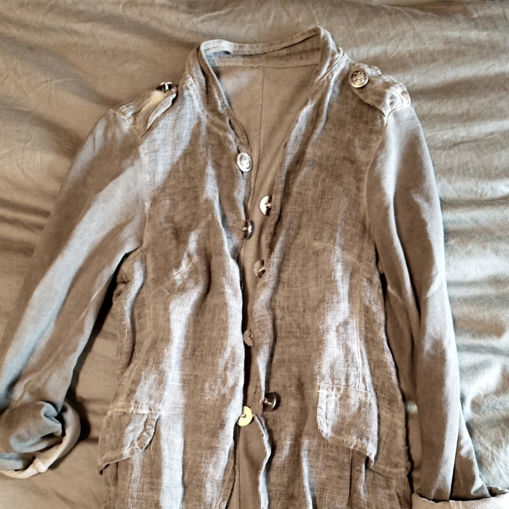 Grey Italian Linen light Jacket, metal buttons